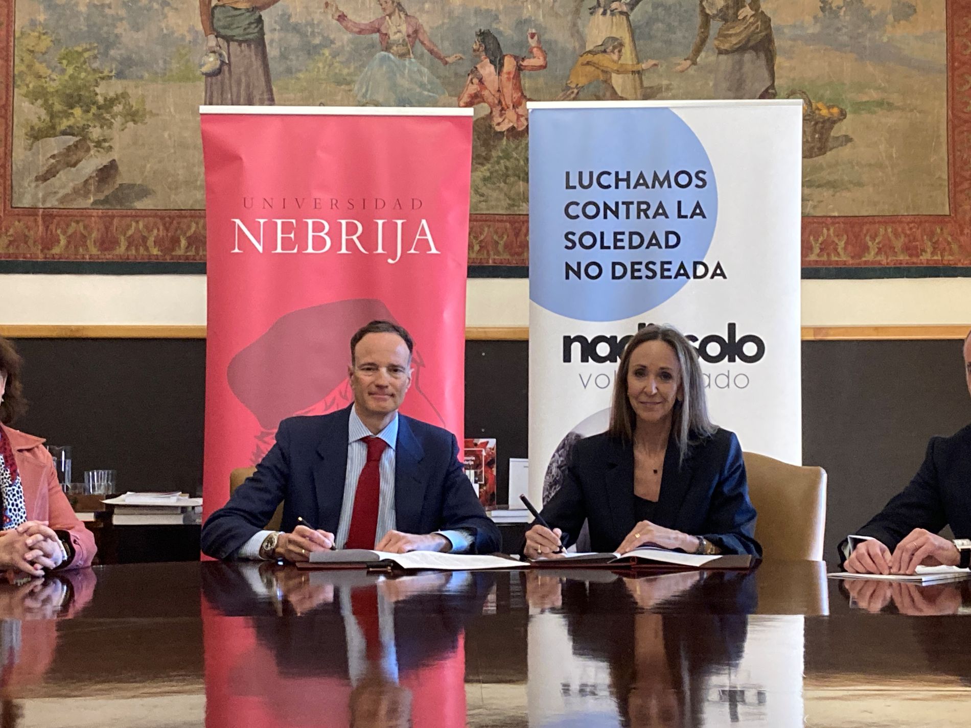 Nota de prensa.  Universidad de Nebrija colabora con Nadiesolo